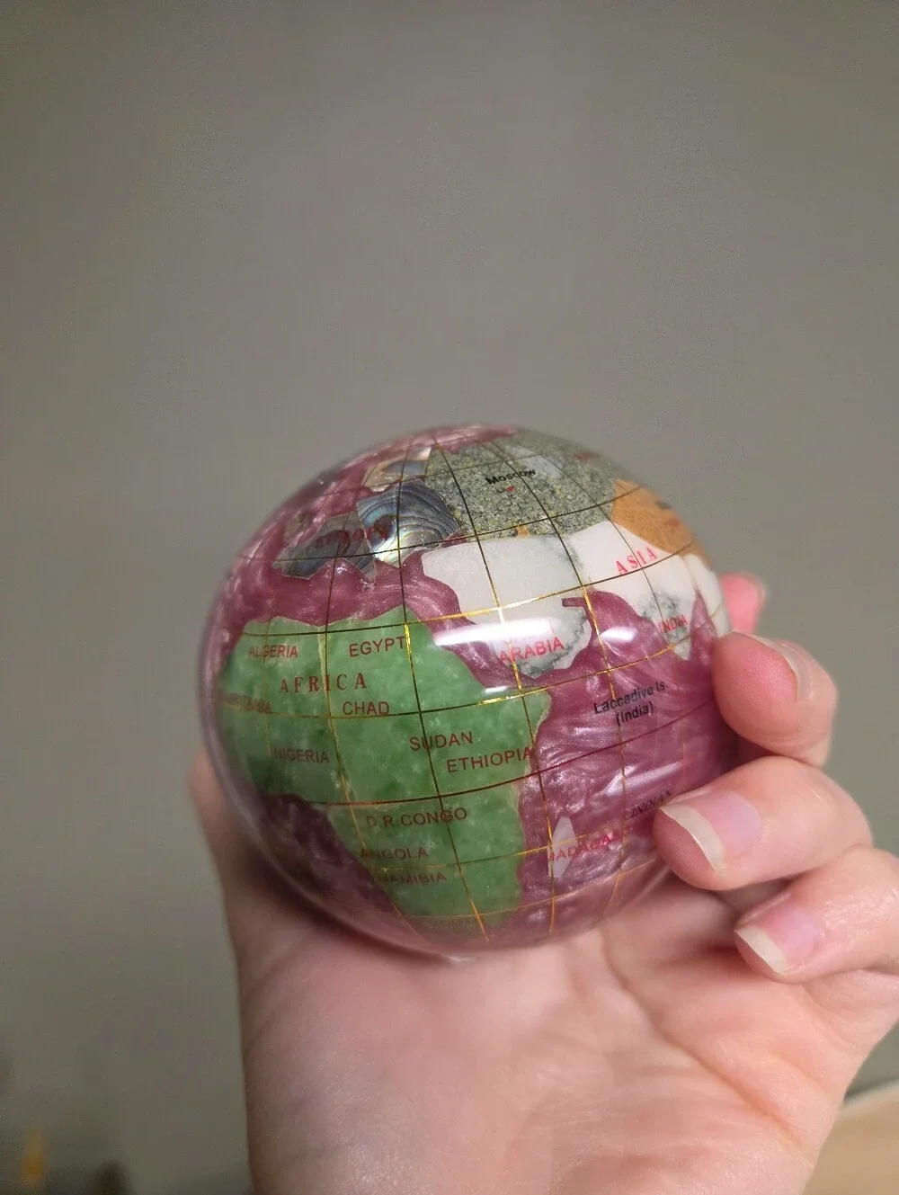 Handmade Gemstone World Globe Paperweight Pink Rose Quartz Ocean Decor